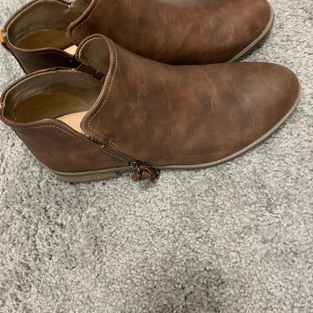 Womens brown ankle boots with zipper by Dr Scholls